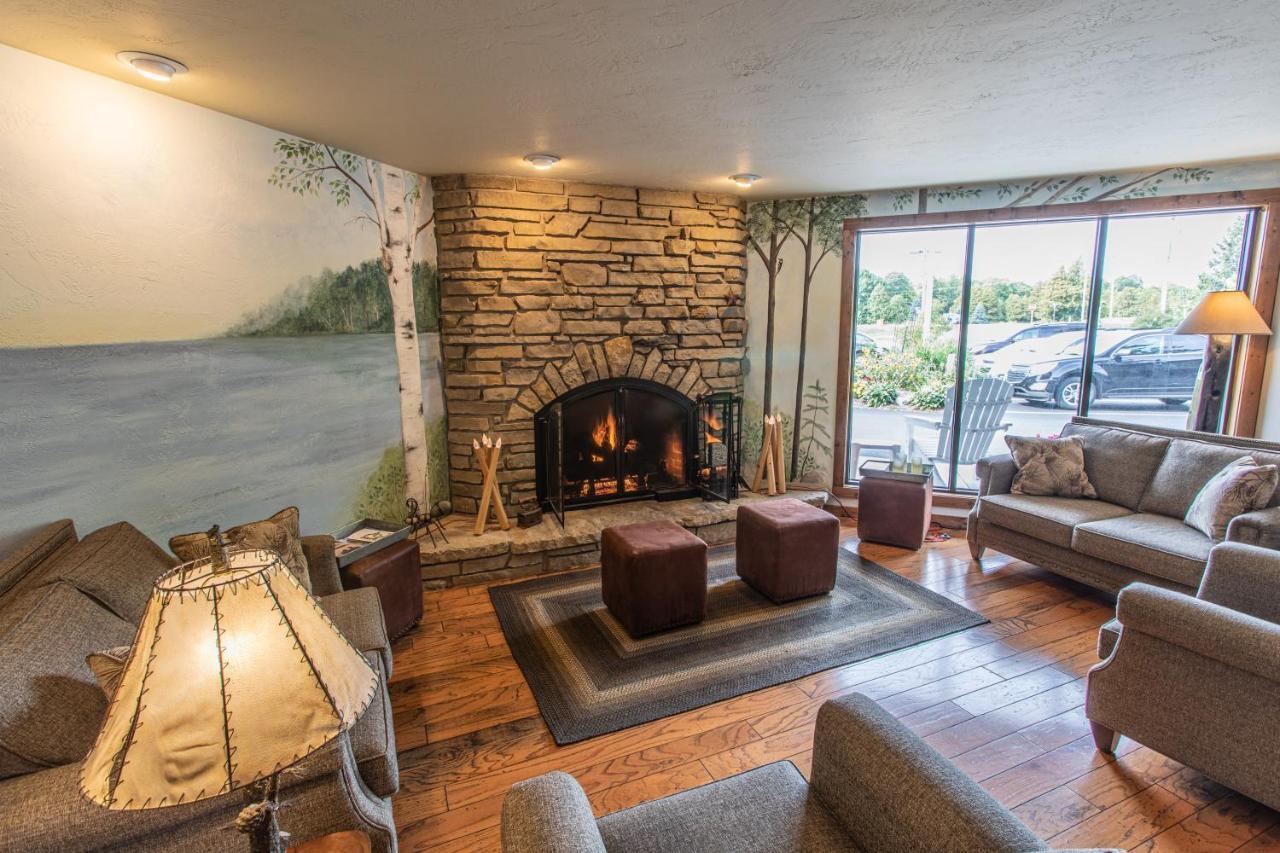 Open Hearth Lodge Сістер-Бей Екстер'єр фото
