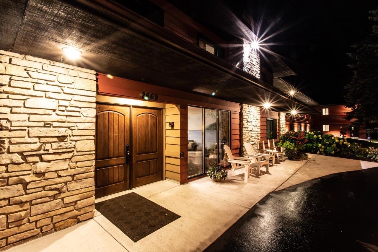 Open Hearth Lodge Сістер-Бей Екстер'єр фото