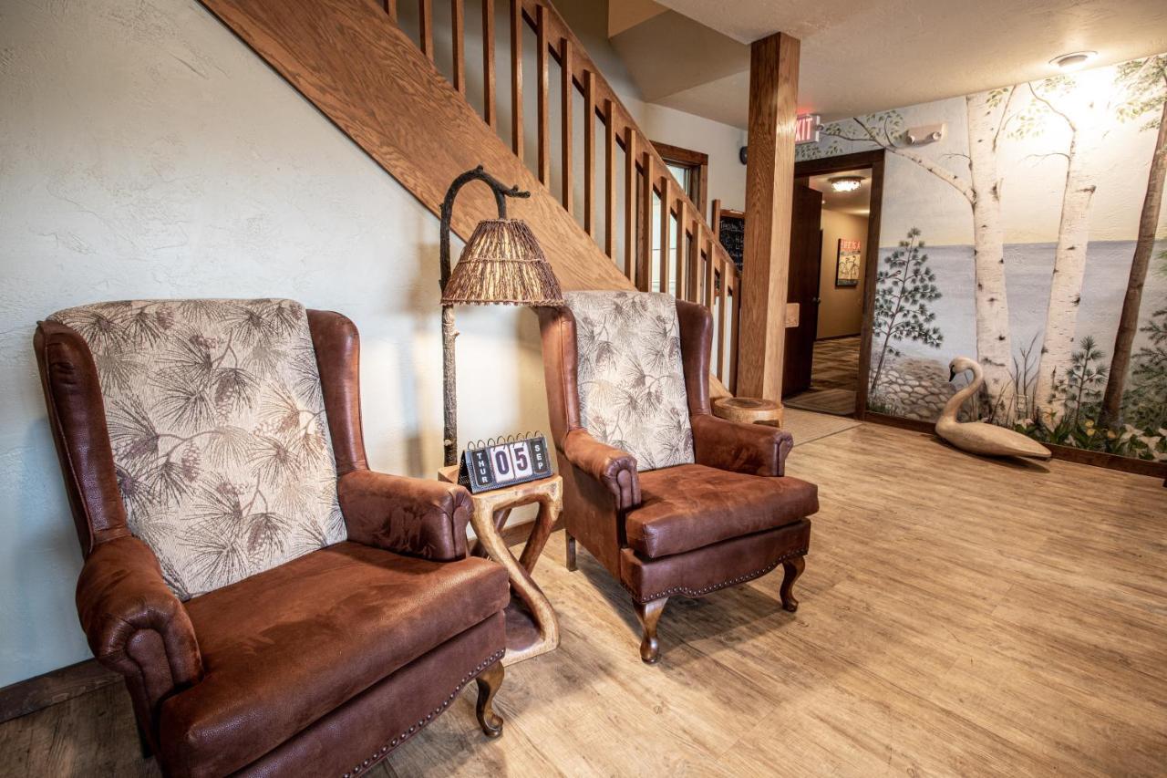 Open Hearth Lodge Сістер-Бей Екстер'єр фото